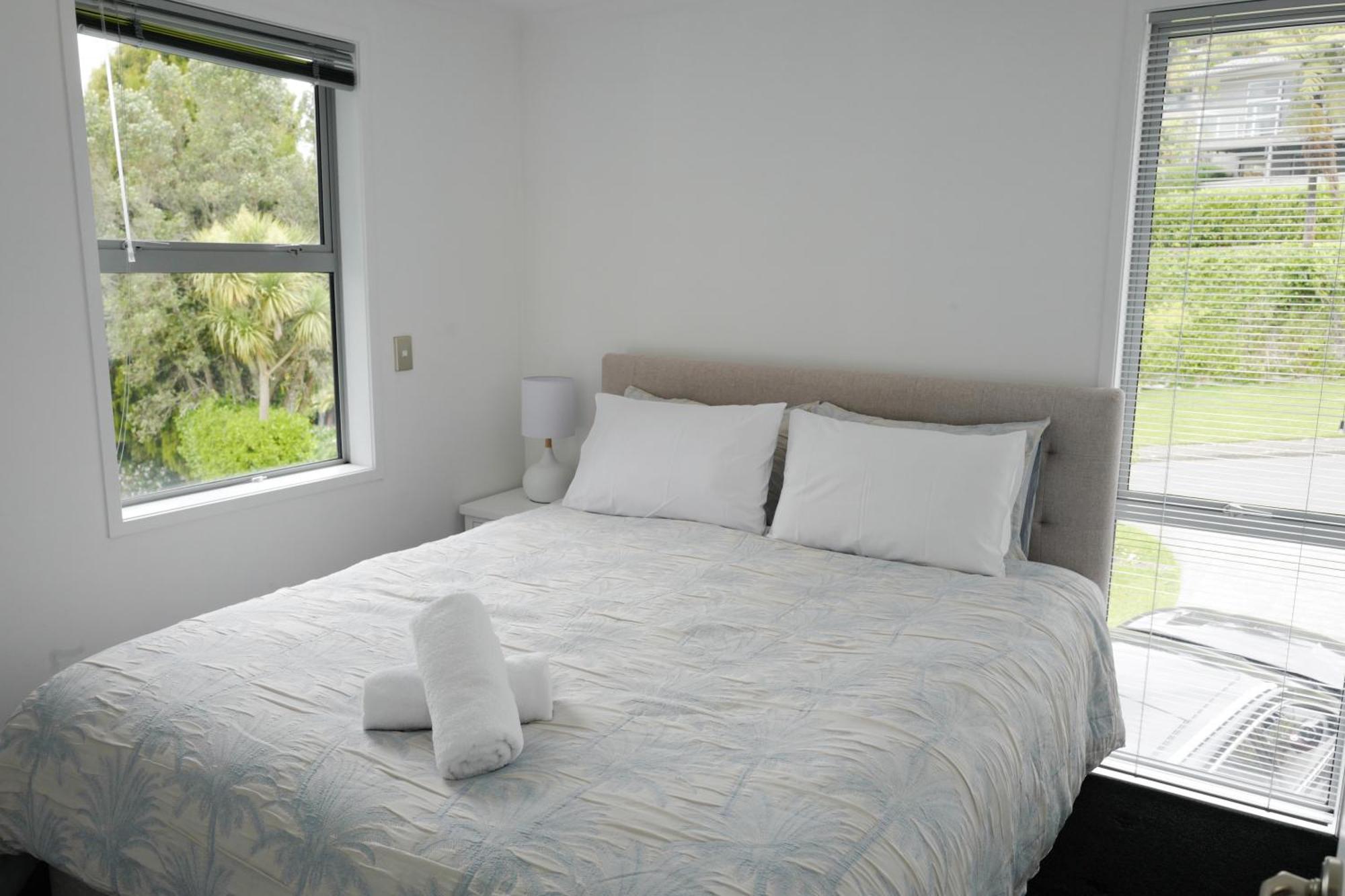 Rotorua Serenity Lakeview Retreat Экстерьер фото