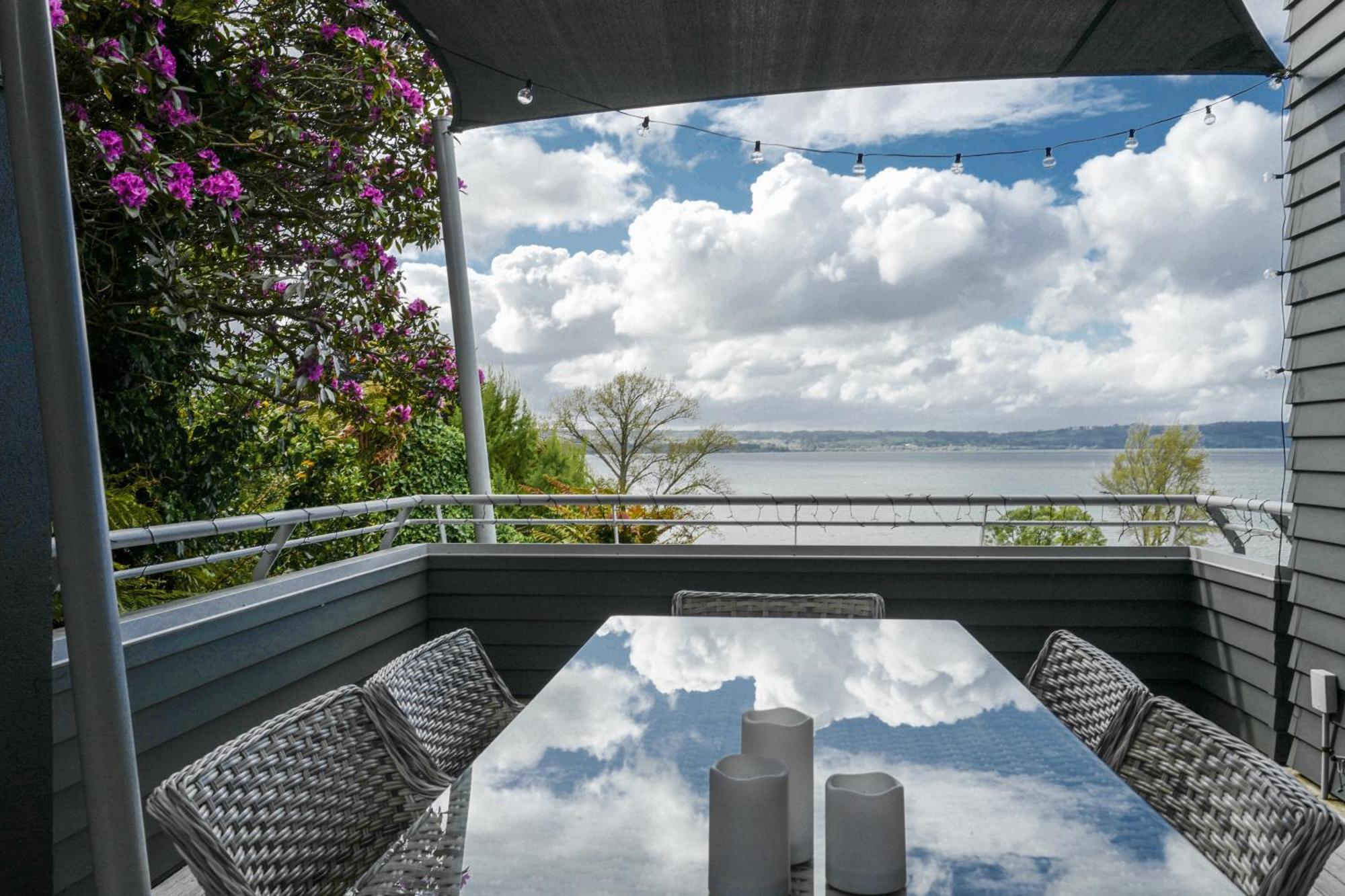 Rotorua Serenity Lakeview Retreat Экстерьер фото