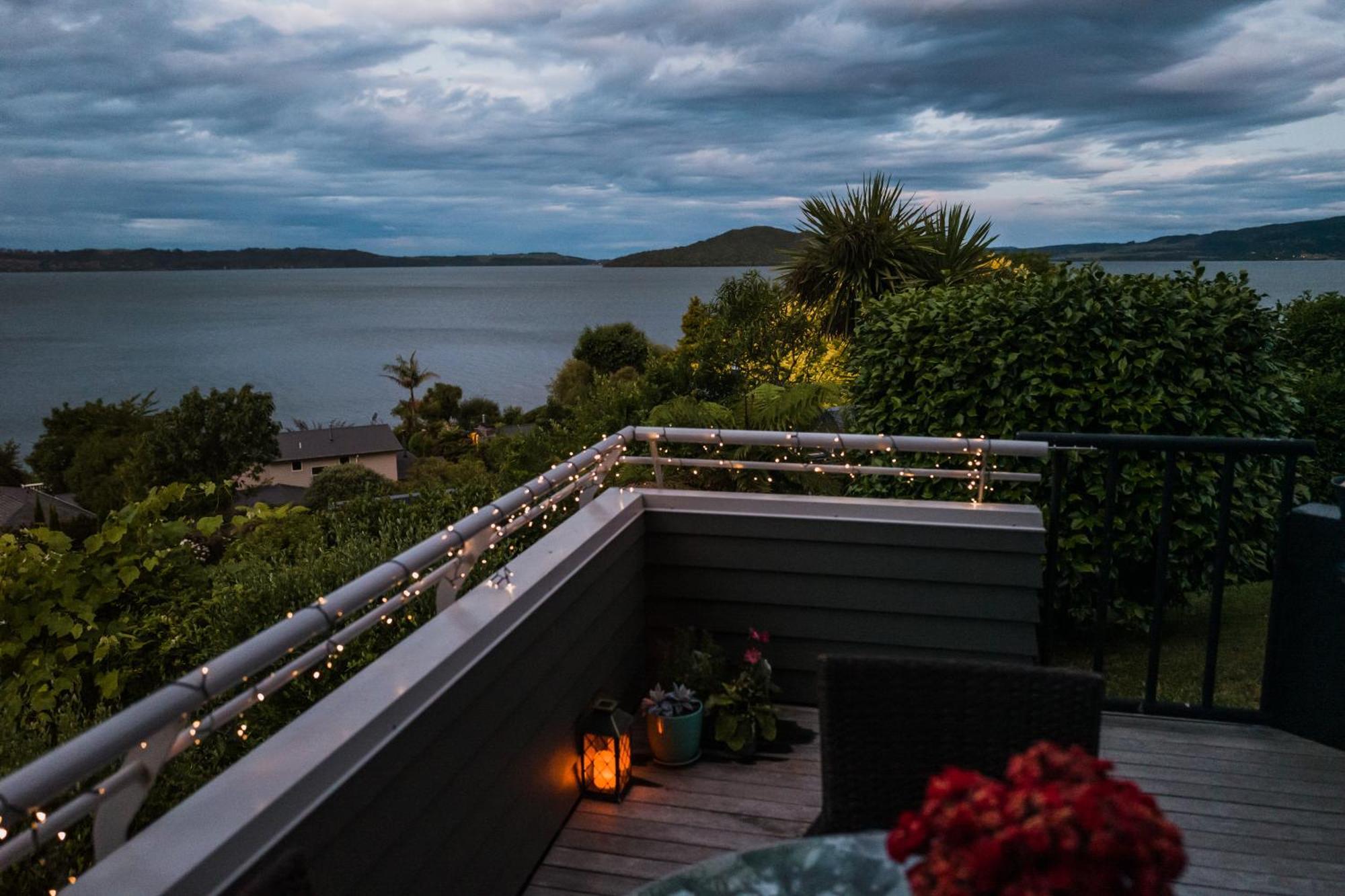 Rotorua Serenity Lakeview Retreat Экстерьер фото