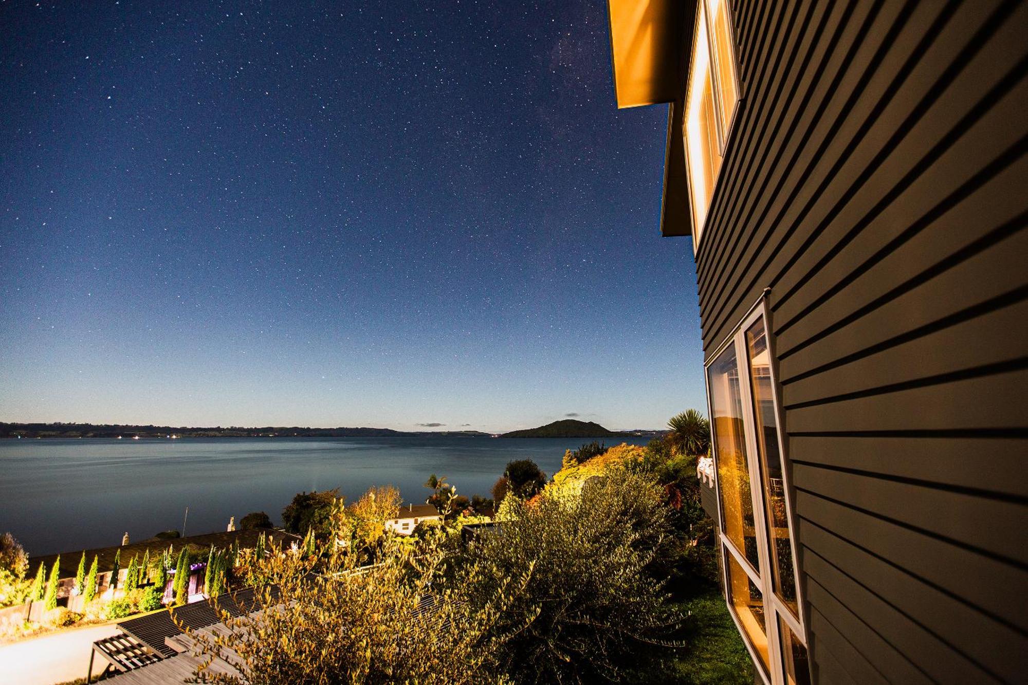 Rotorua Serenity Lakeview Retreat Экстерьер фото
